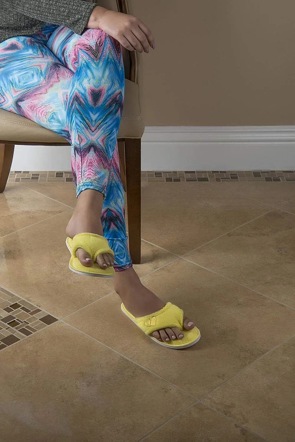 Aerusi's Elegant Thong Flip Flop Style Plush Spa Bath Slippers for Ladies