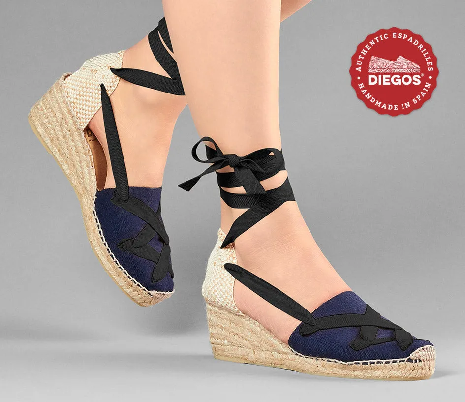 Alpargatas clásicas cordones Lola cuña alta azul marino