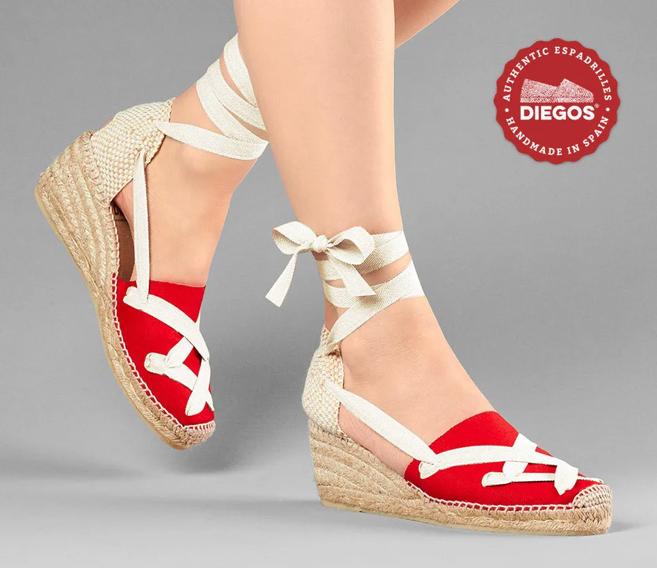 Alpargatas clásicas cordones Lola cuña alta rojo