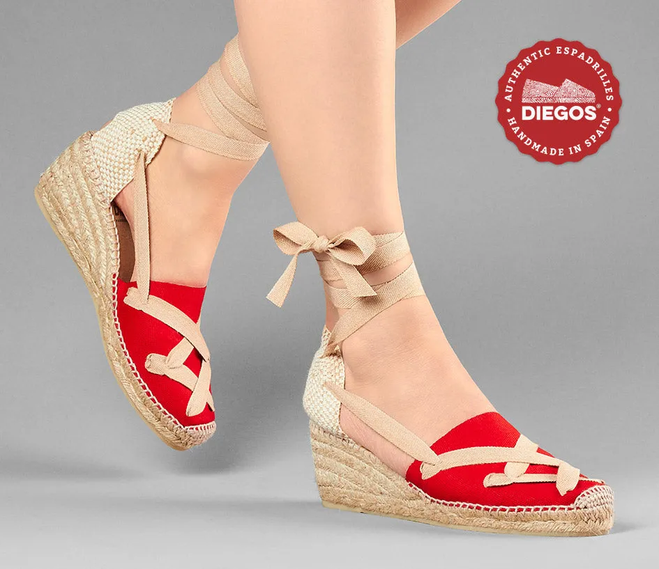 Alpargatas clásicas cordones Lola cuña alta rojo
