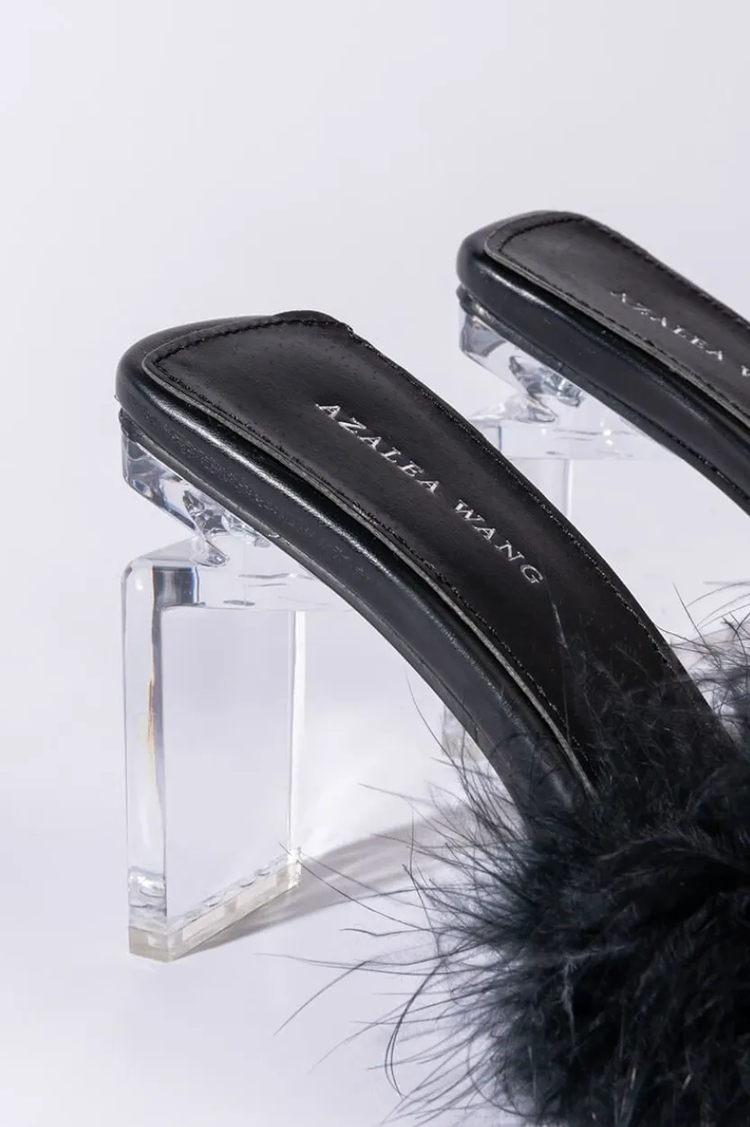 AZALEA WANG PILLOW TALK SQUARE TOE SANDAL IN BLACK