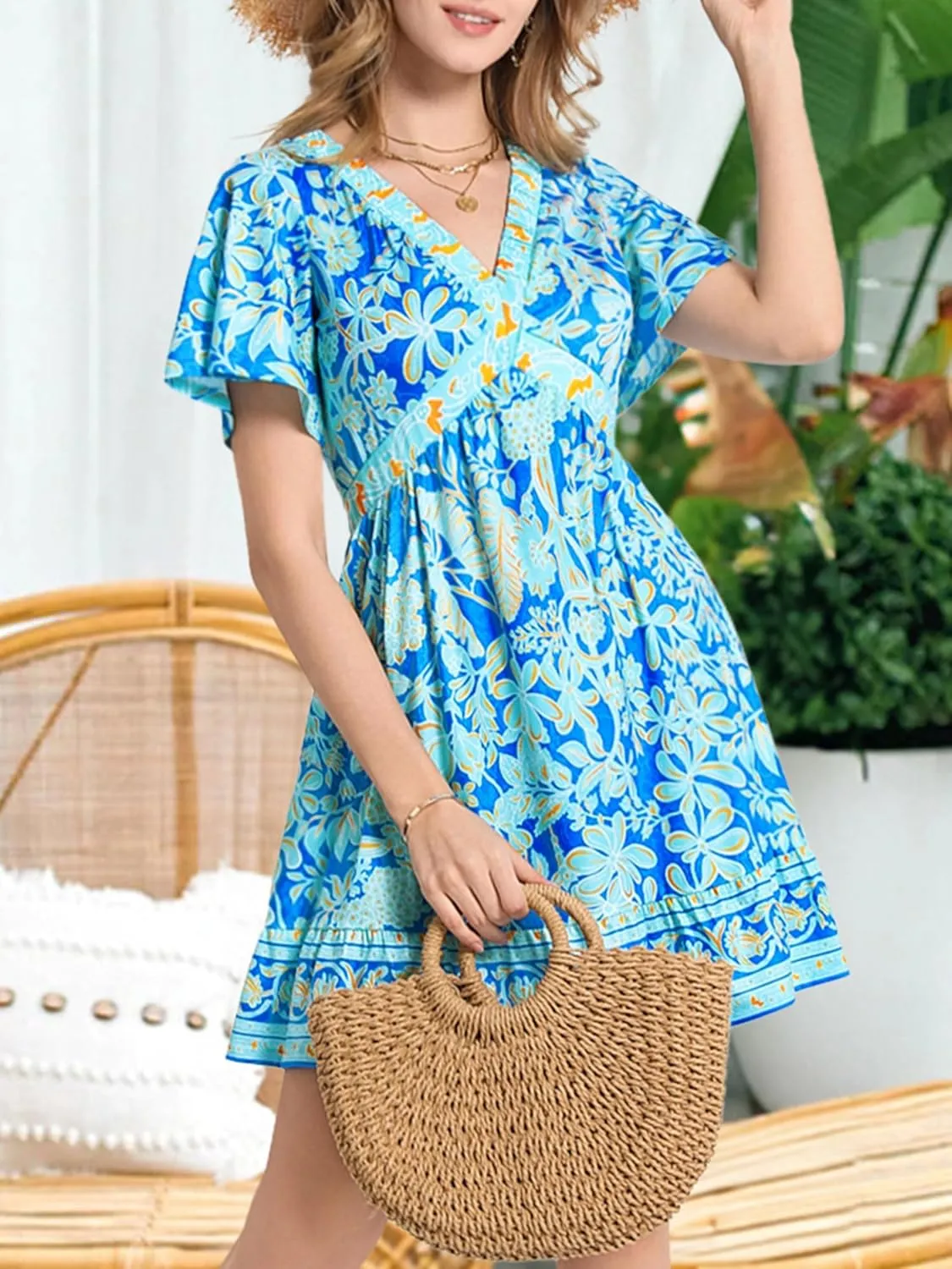 GUBERRY Women's Summer Boho Dress with Pockets V Neck Ruffle Flowy Casual Floral Babydoll Mini Short Sun Beach Dress