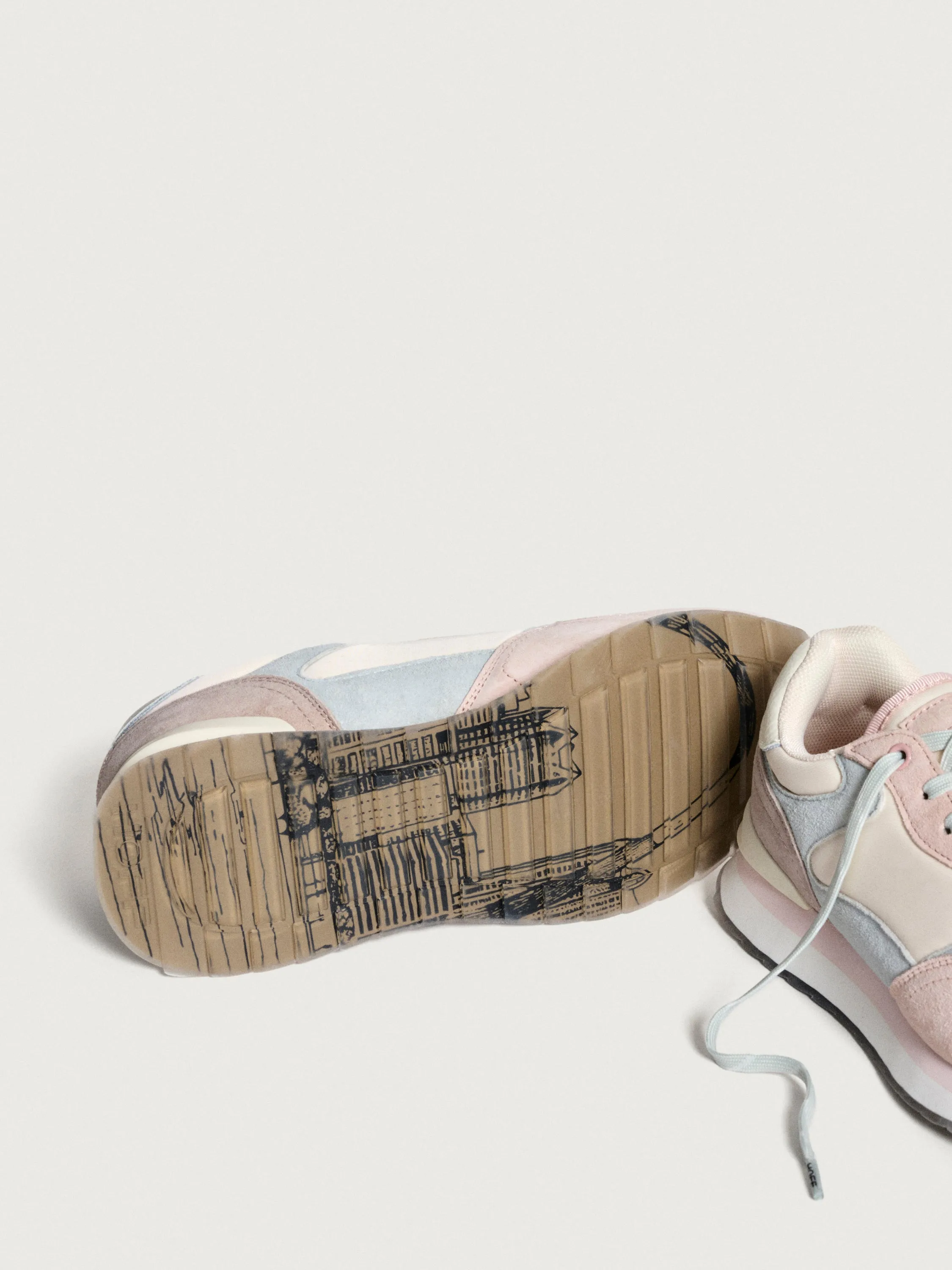 HOFF Saint Louis Trainers
