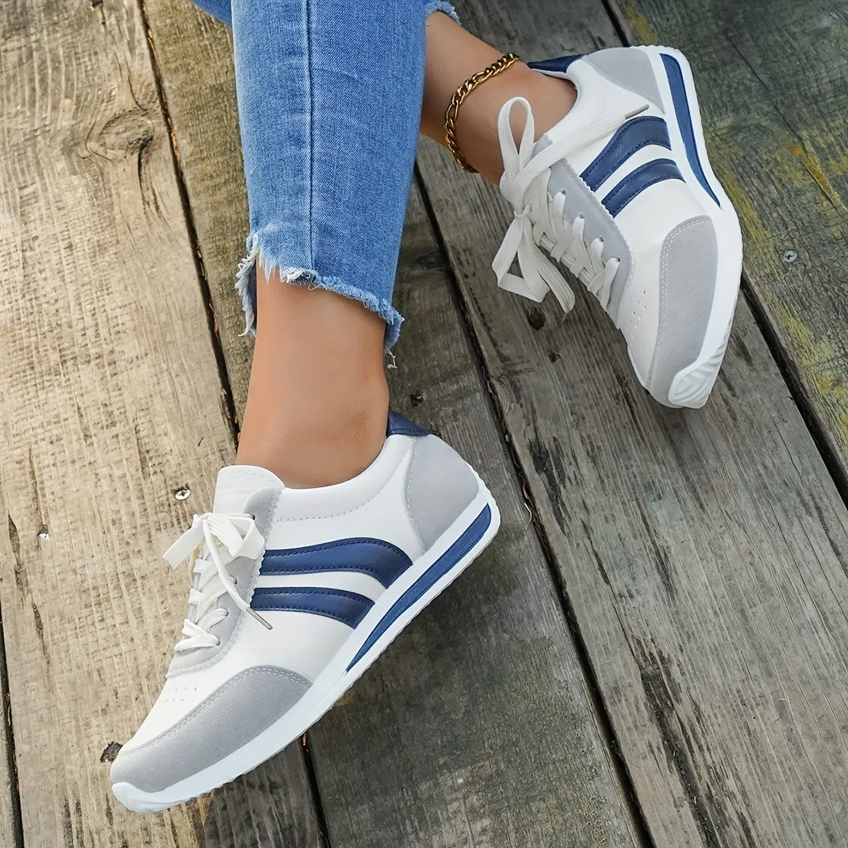 Kendal Hooper Orthopedic Sneaker