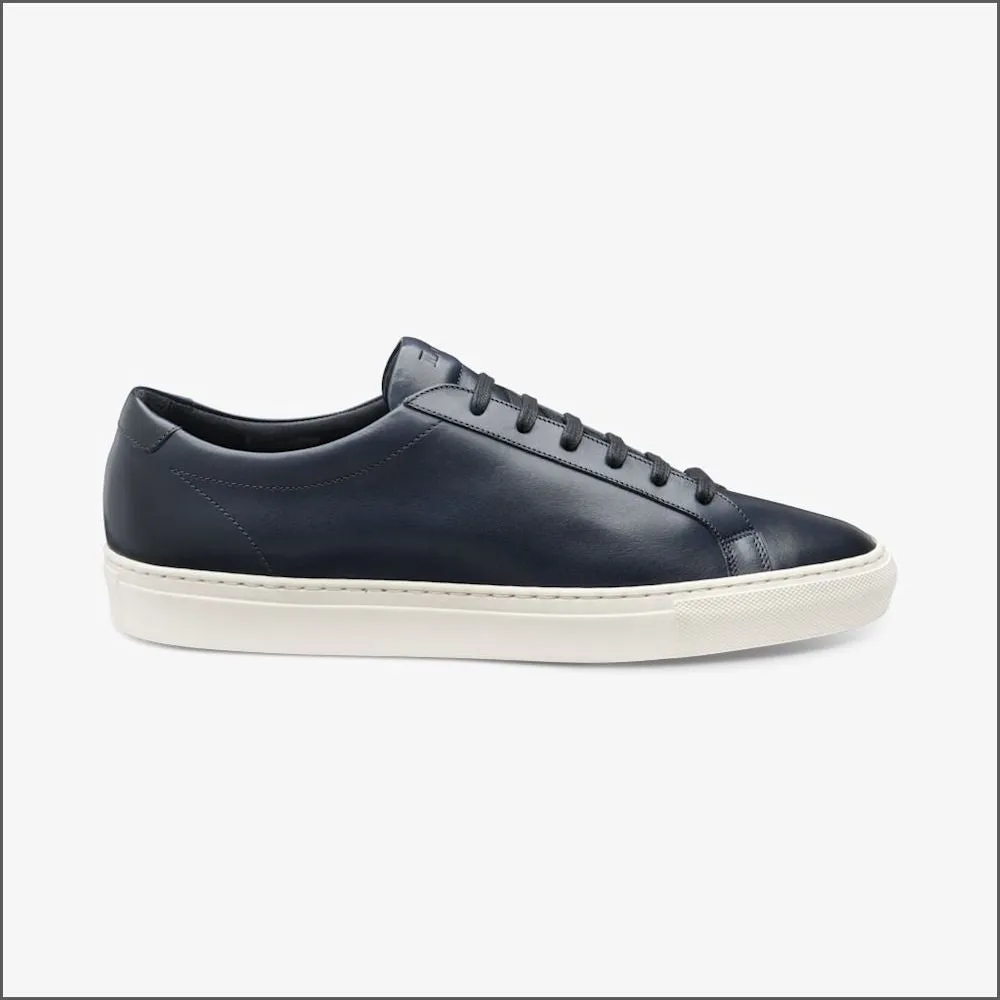 Loake Sprint Navy Sneaker@