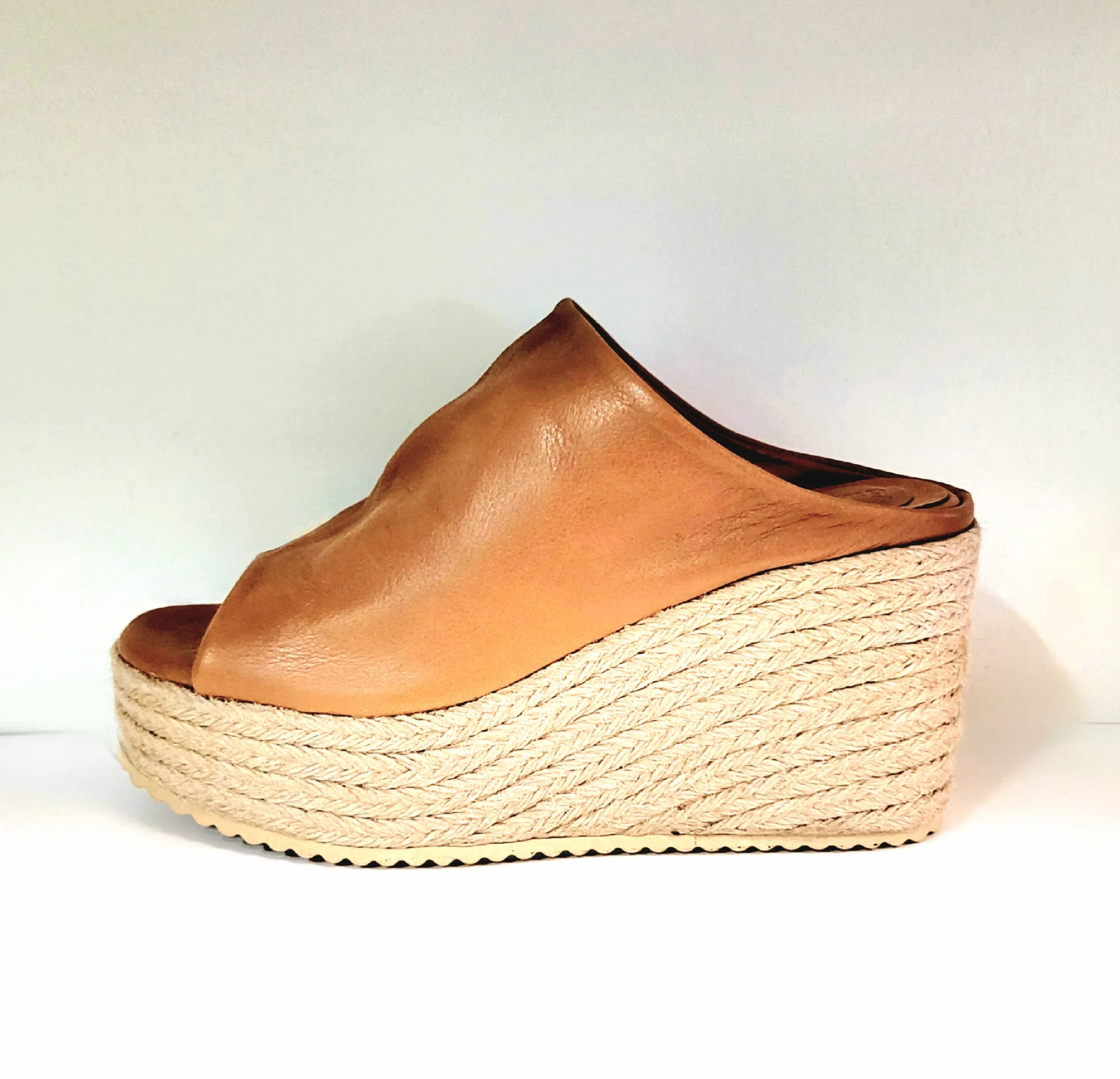Madden Taba Cuero (Tan)