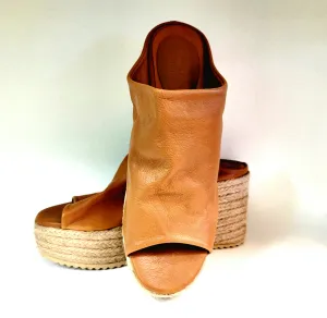 Madden Taba Cuero (Tan)