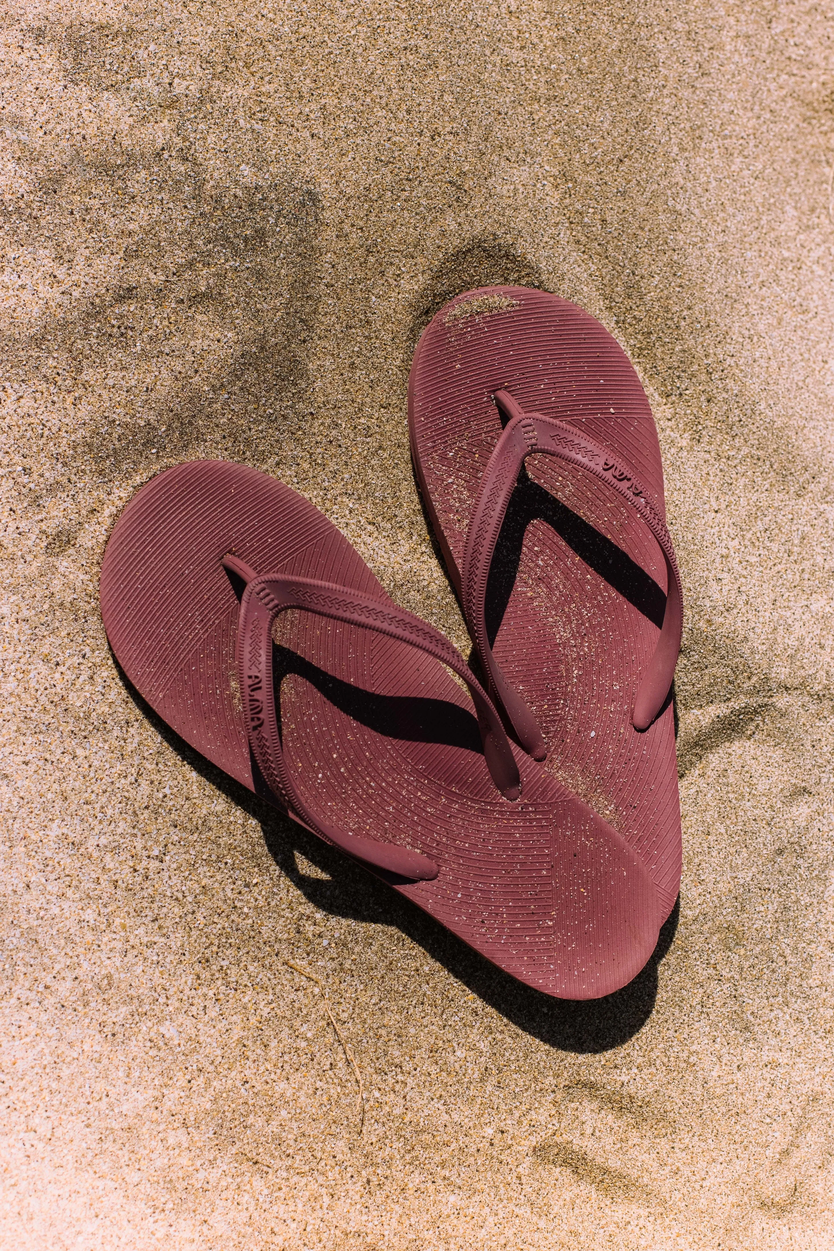Men's Sol Flip Flop - Ruby