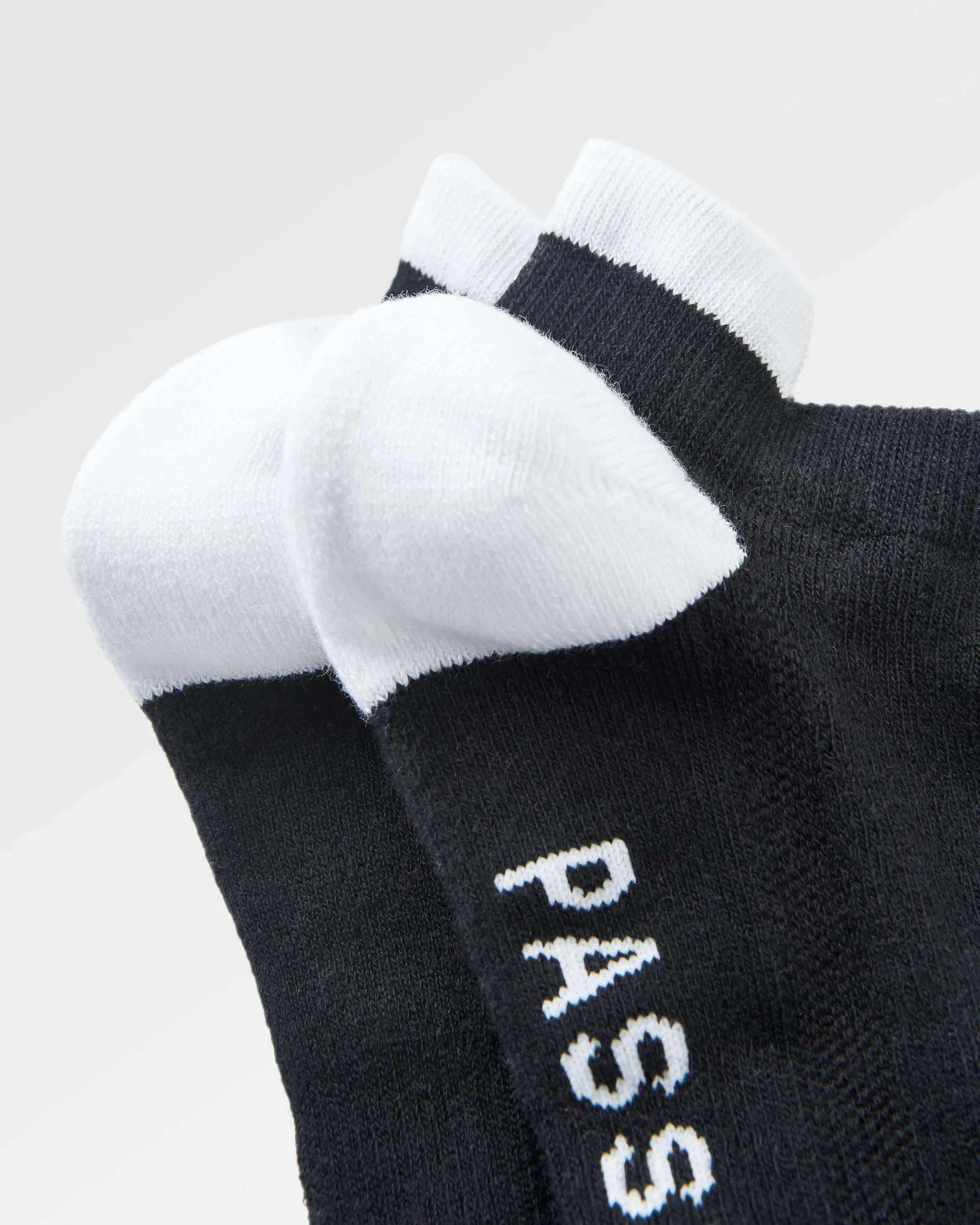 Organic Trainer Socks - Black