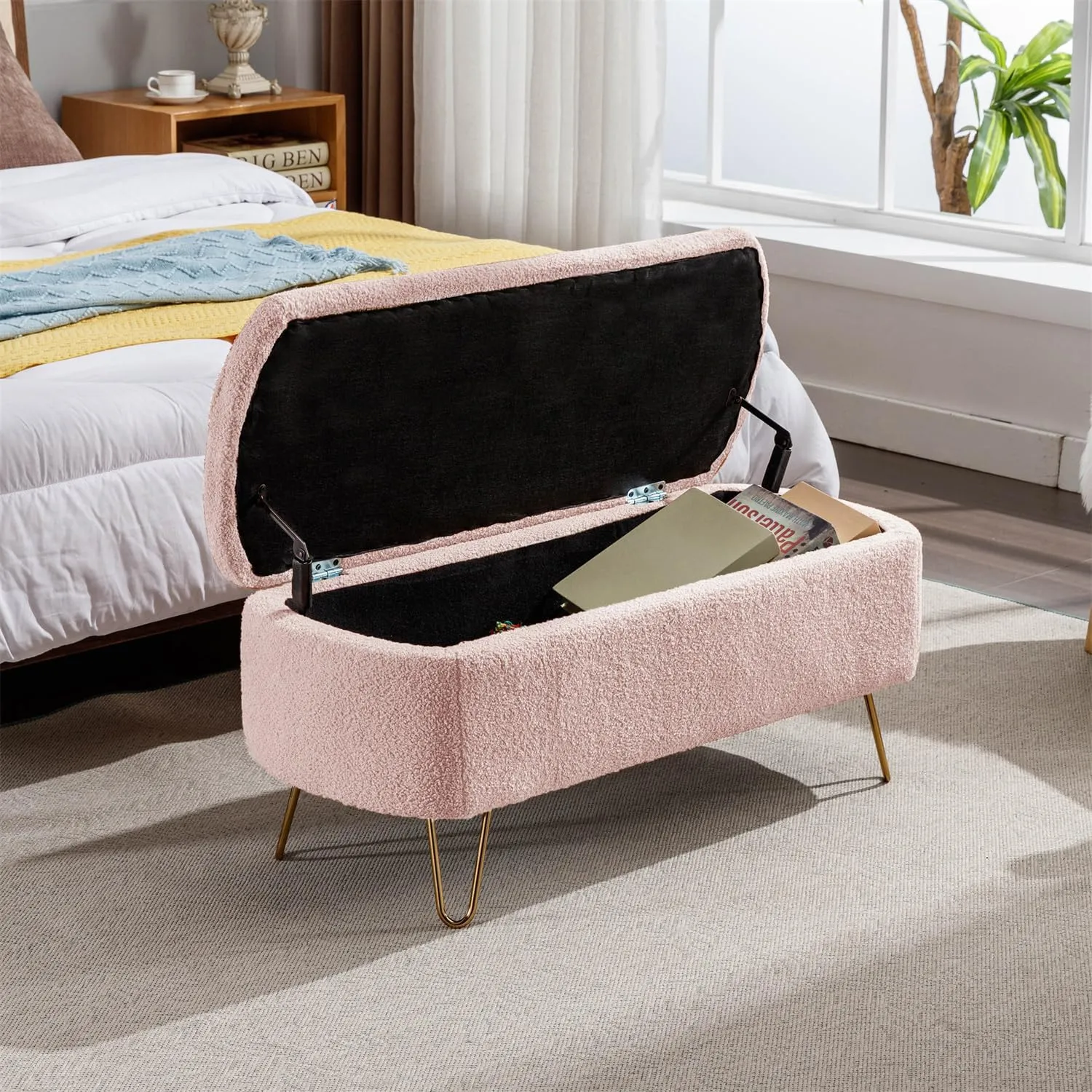 Polibi Storage Bench, Faux Fur Ottoman Bench with Gold Legs, Upholstered Padded with Storage for Bed Side, Entryway, Living Room (Pink)