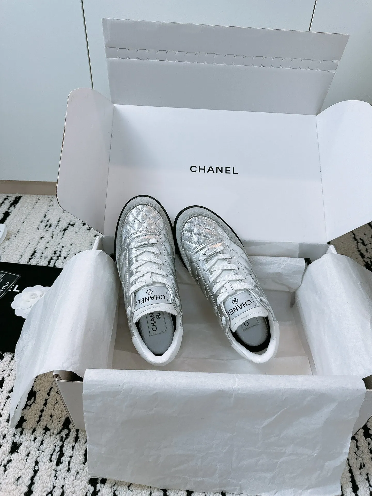 Rapid support In Urgent sale Sneaker CHANEL Quilted Lambskin Silver 144683
