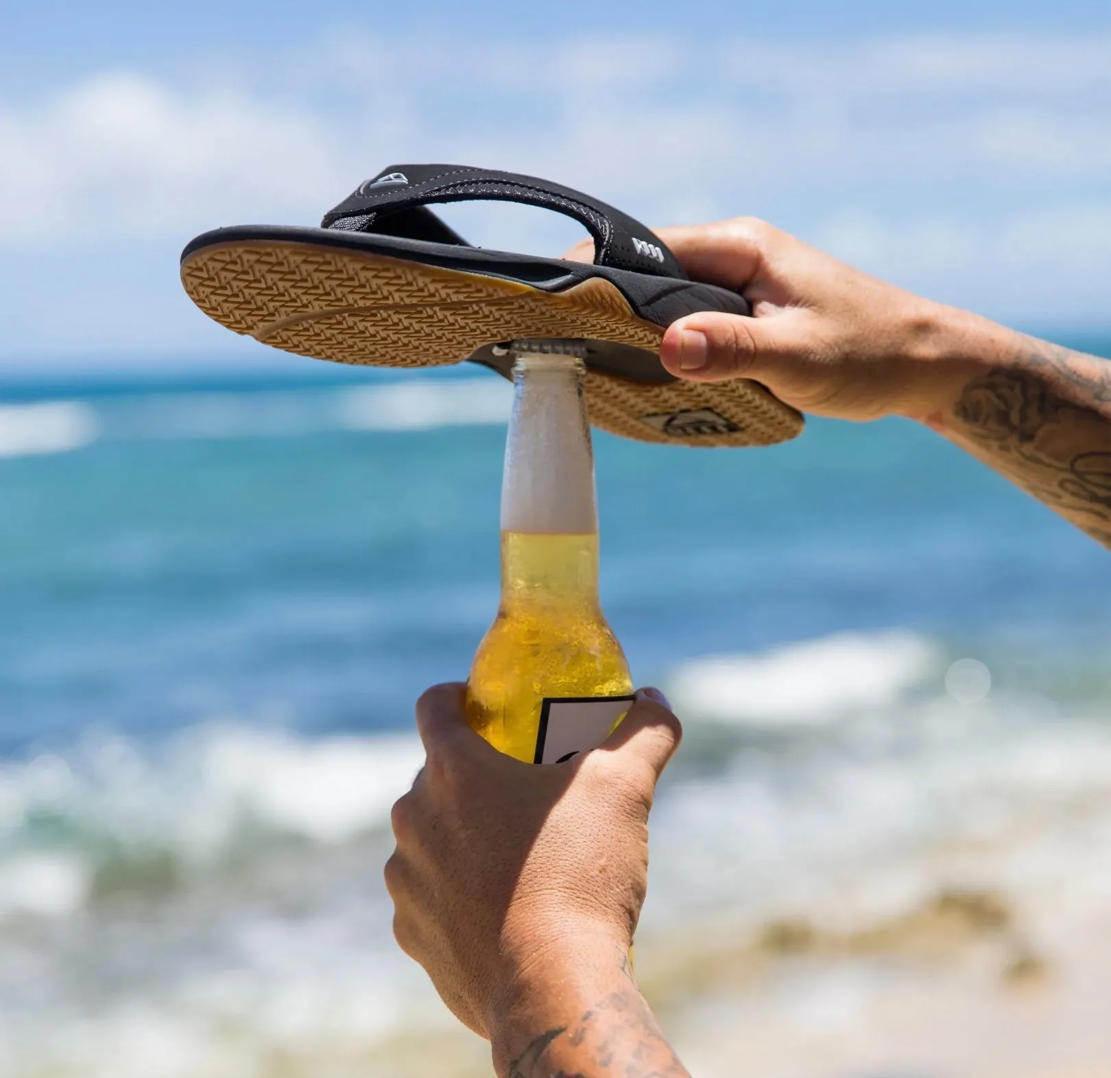 Reef - Men’s Fanning Flip Flops with Bottle Opener