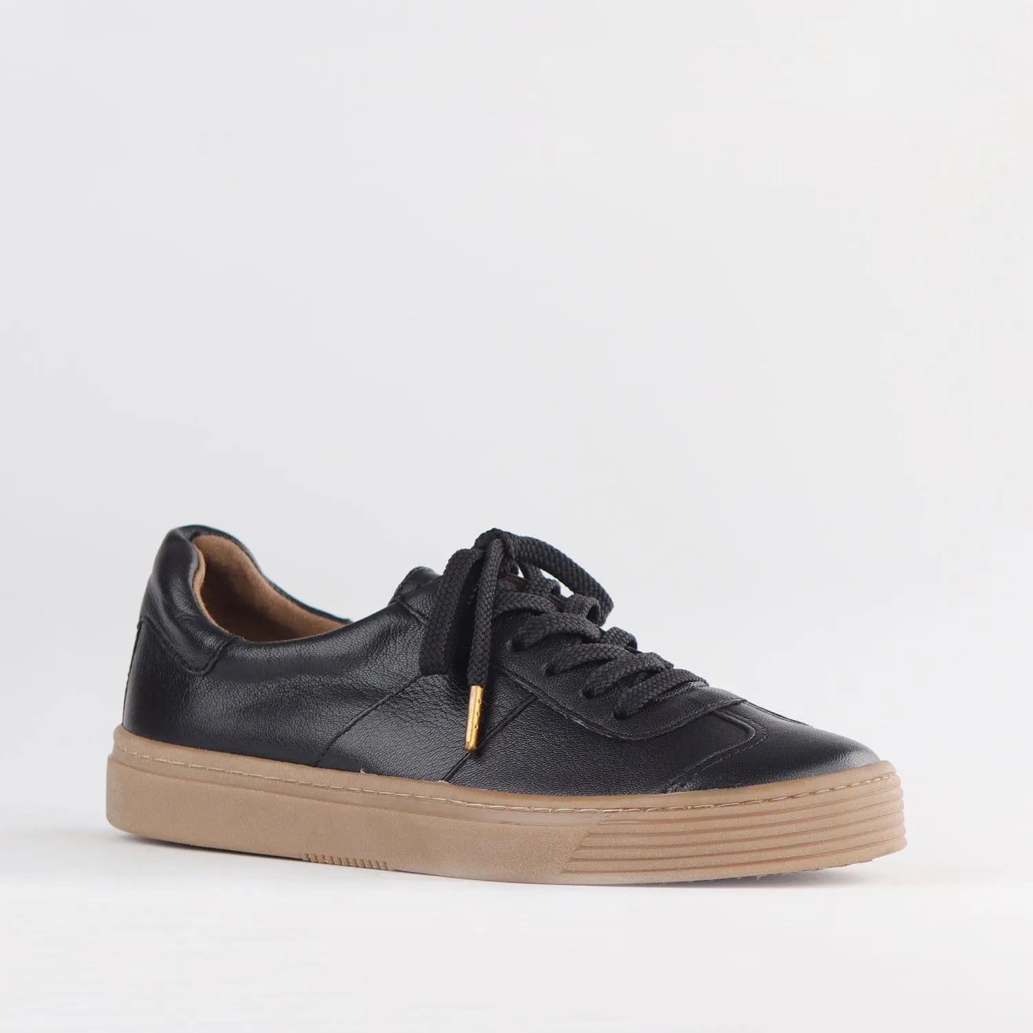 Retro Lace-up Sneaker in Black -12795