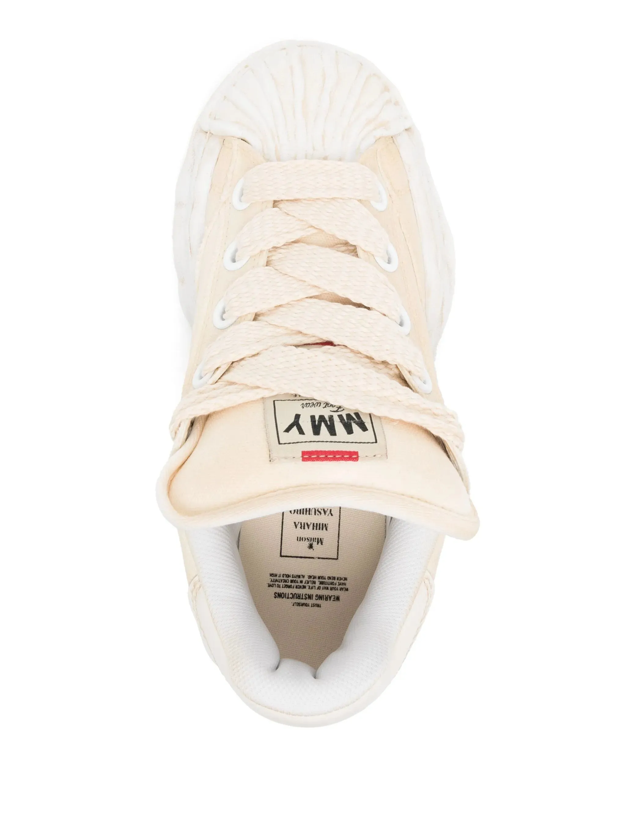Round Toe Trainer