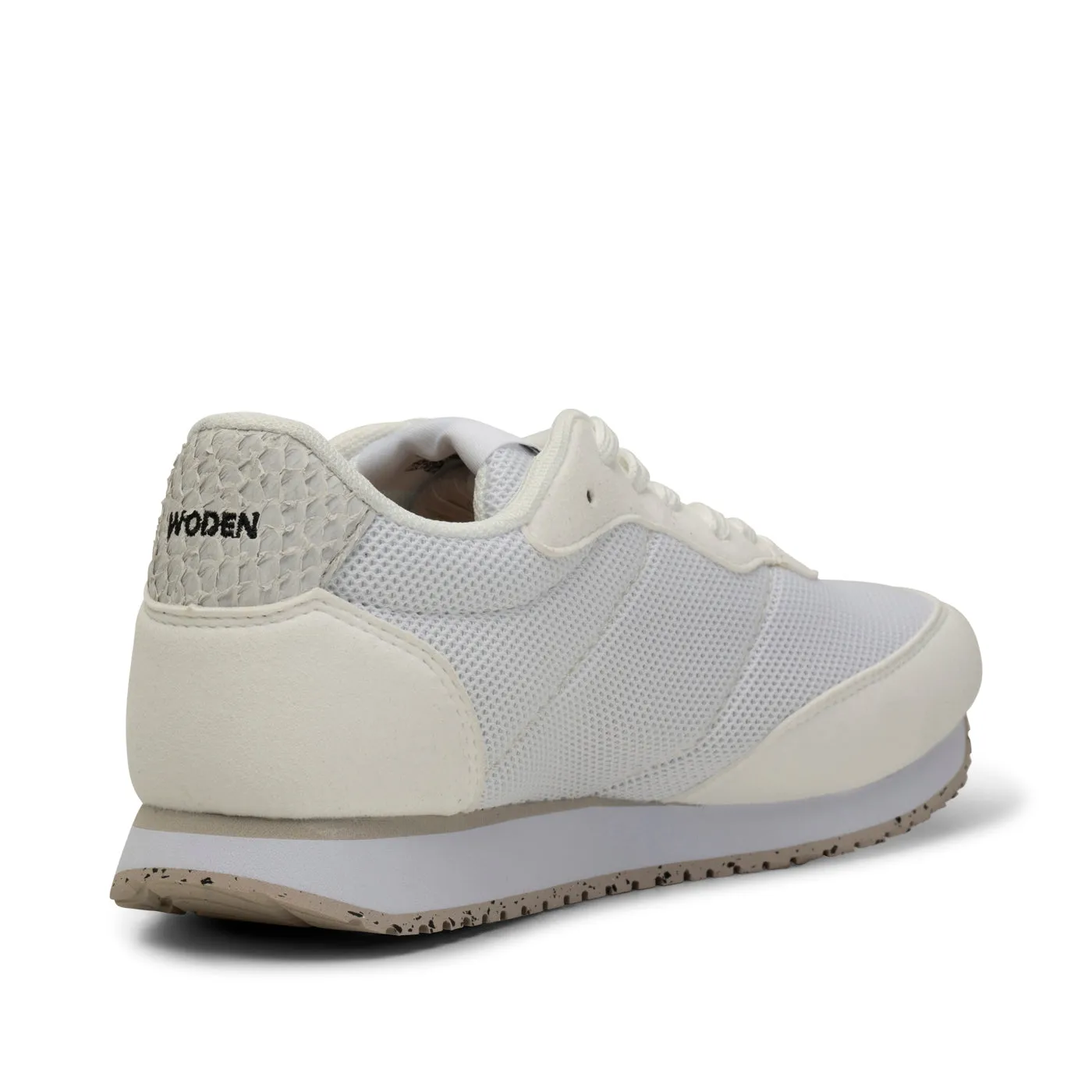 Signe - White