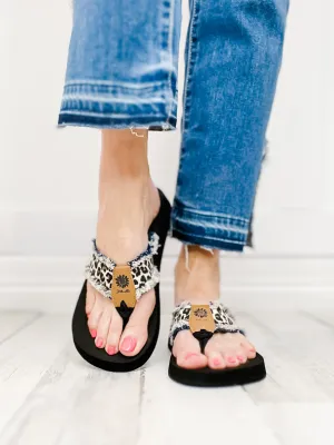 Yellowbox Fayth Flip Flop Shoes in Cream